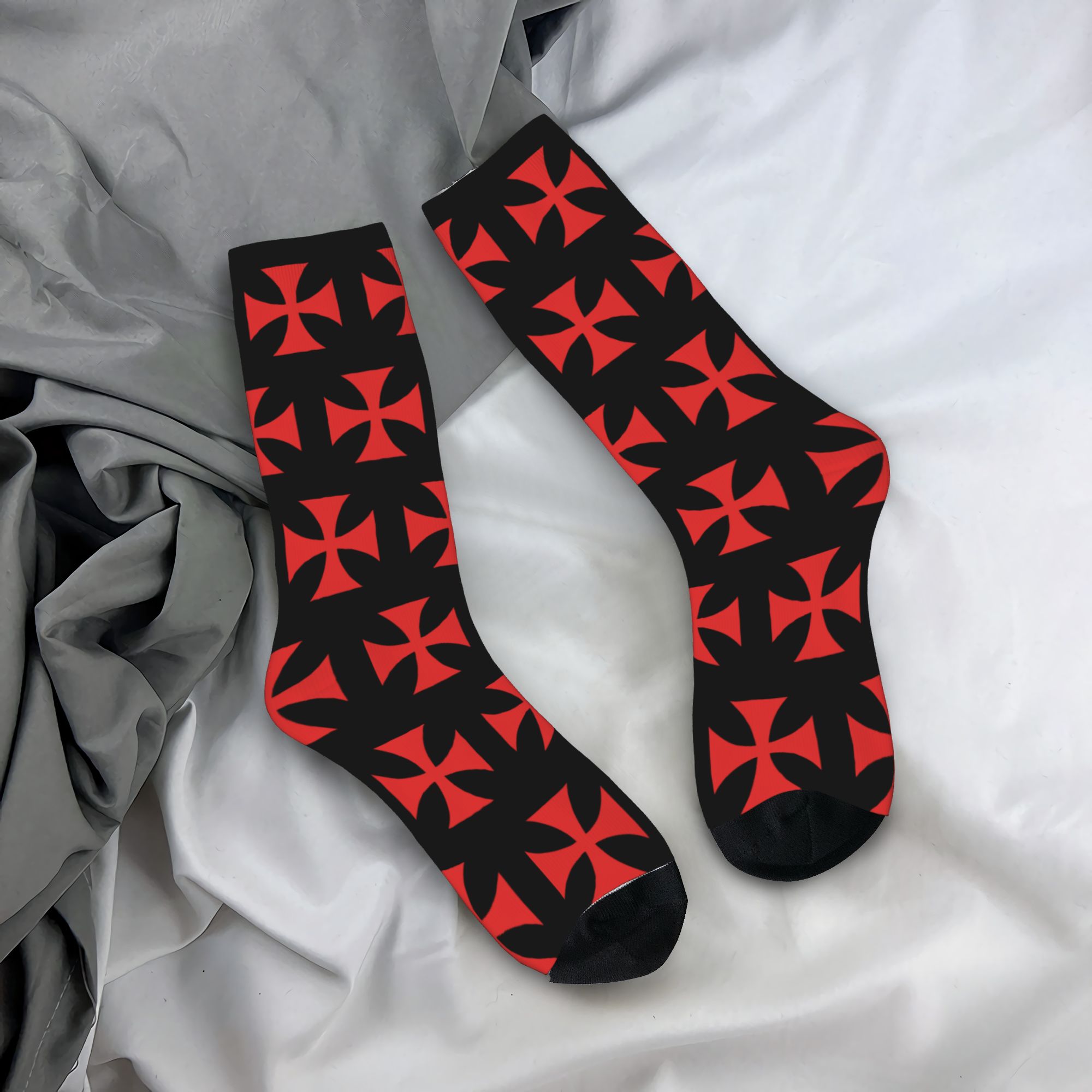 Dress Sock Men - Maßgeschneiderte rote Templerkreuz-Rittersocken für Herren und